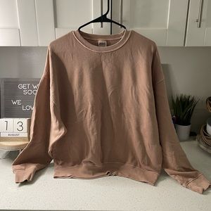 **bundle Victoria secret PINK nude crew neck w/ matching sweats.